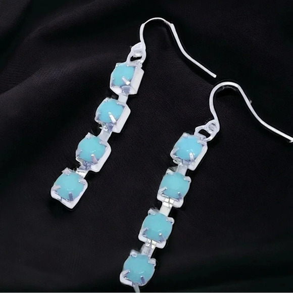 Rhinestone Faux Turquoise Necklace & Earring Silver Tone set - Picture 7 of 7